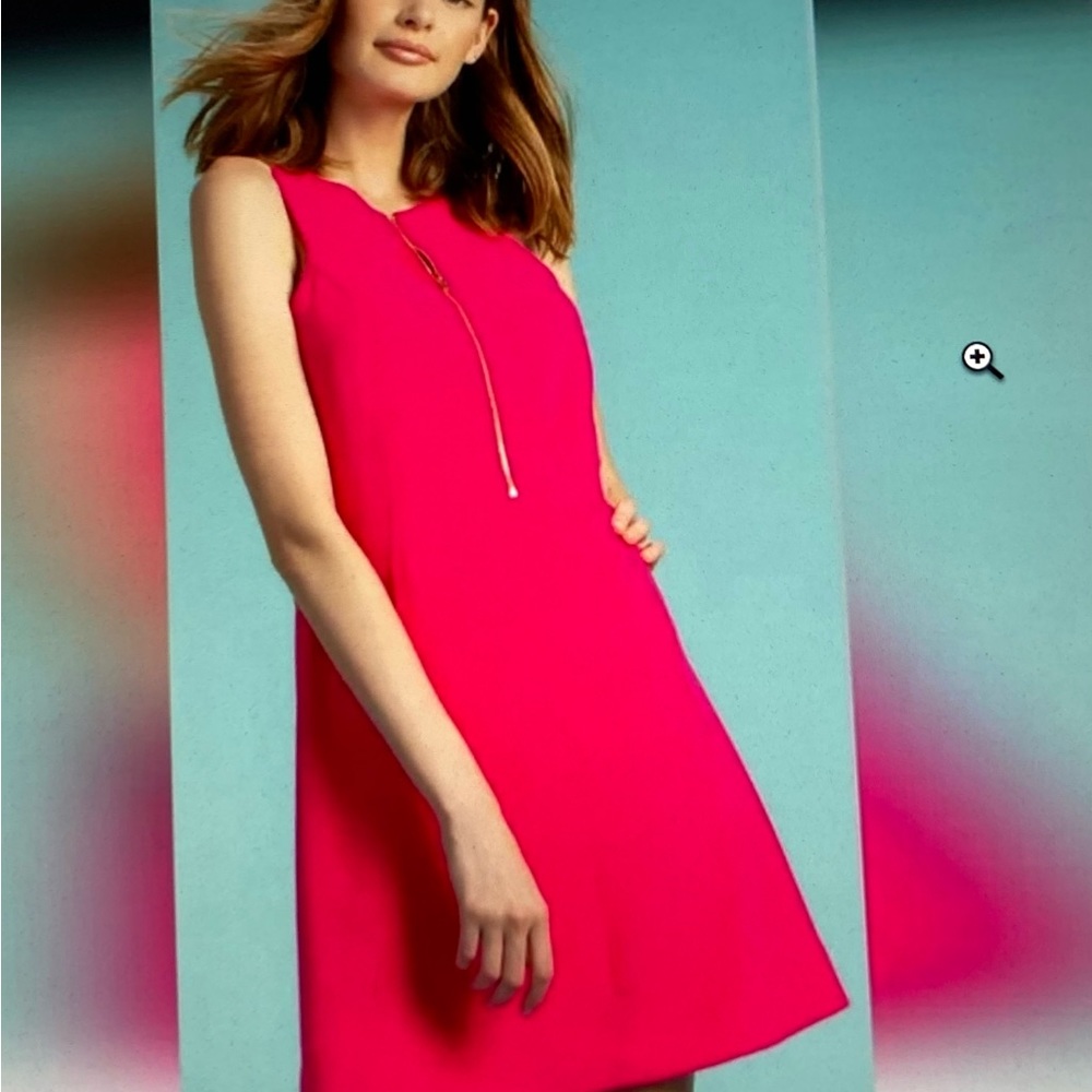 Trina Turk hot pink reef dress women’s size large gold zipper front pockets.